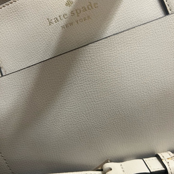 Kate Spade Cream hand/crossbody bag - Picture 4 of 10
